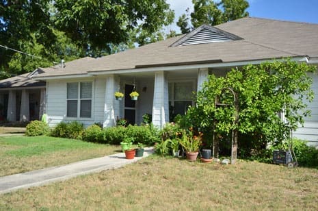 San Antonio Kings Court Apartments Merced Housing Texas